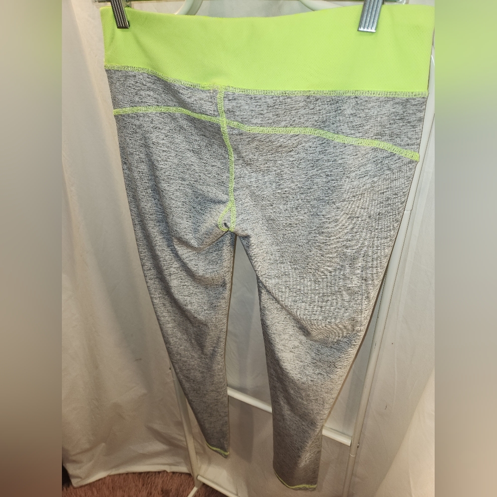 Aviva Sports  pant - Picture 4 of 6